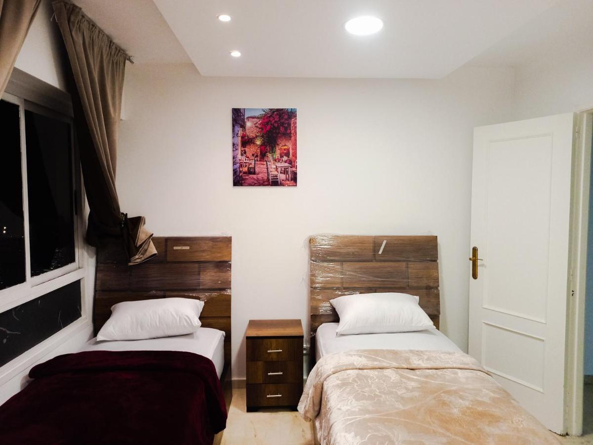 Amazing Appartement Au Centre Ville En Face Hilton & Gare Train De Tgv De Tanger 외부 사진